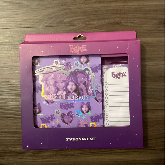 Bratz Purple Stationery Set-NWT - Picture 3 of 3